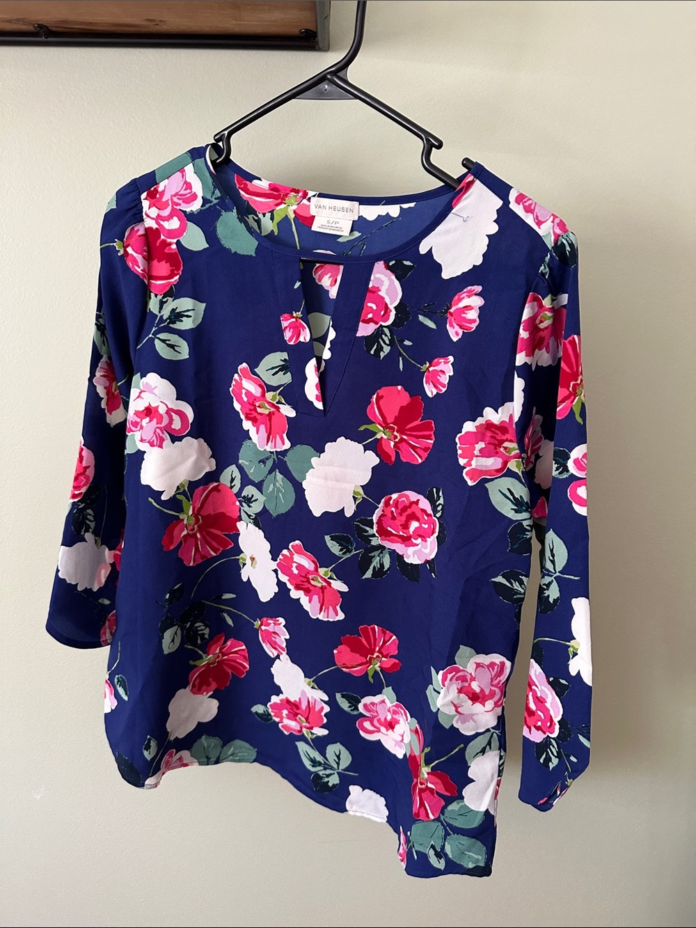 Van Heusen Navy Floral Keyhole Long-Sleeve Blouse